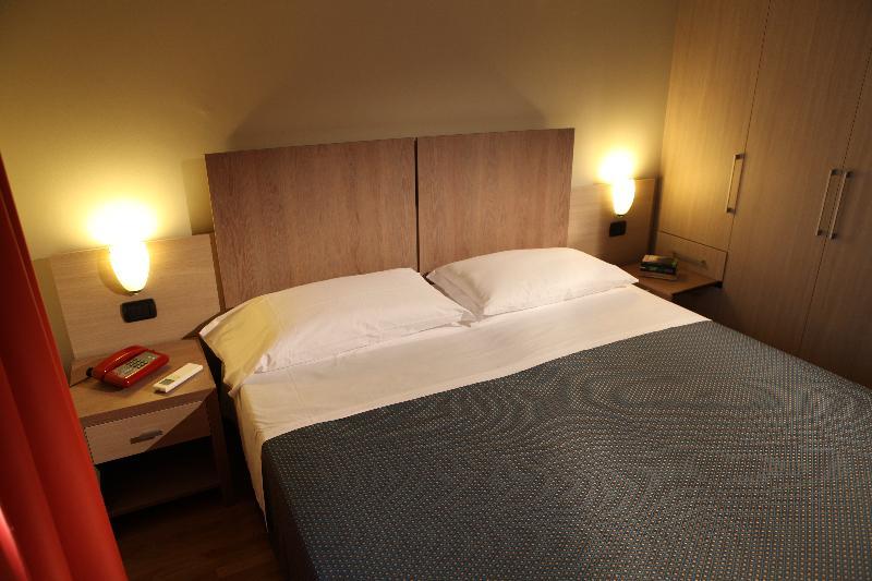 Heraclea Hotel Residence Policoro Esterno foto